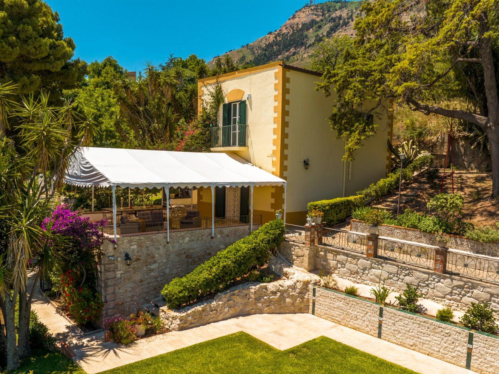 Villa Tommaso Maruggi, Sicilia, Con Jacuzzi E Piscina Privata Alcamo Εξωτερικό φωτογραφία